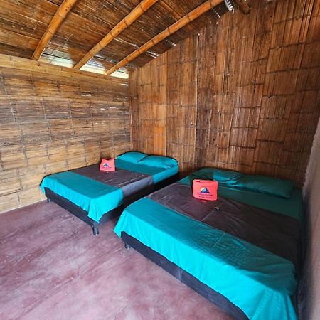 Estadero Los Hoyos Villavieja Ngoại thất bức ảnh