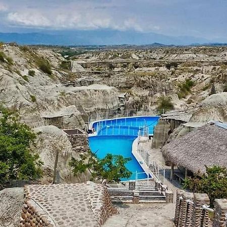 Estadero Los Hoyos Villavieja Ngoại thất bức ảnh