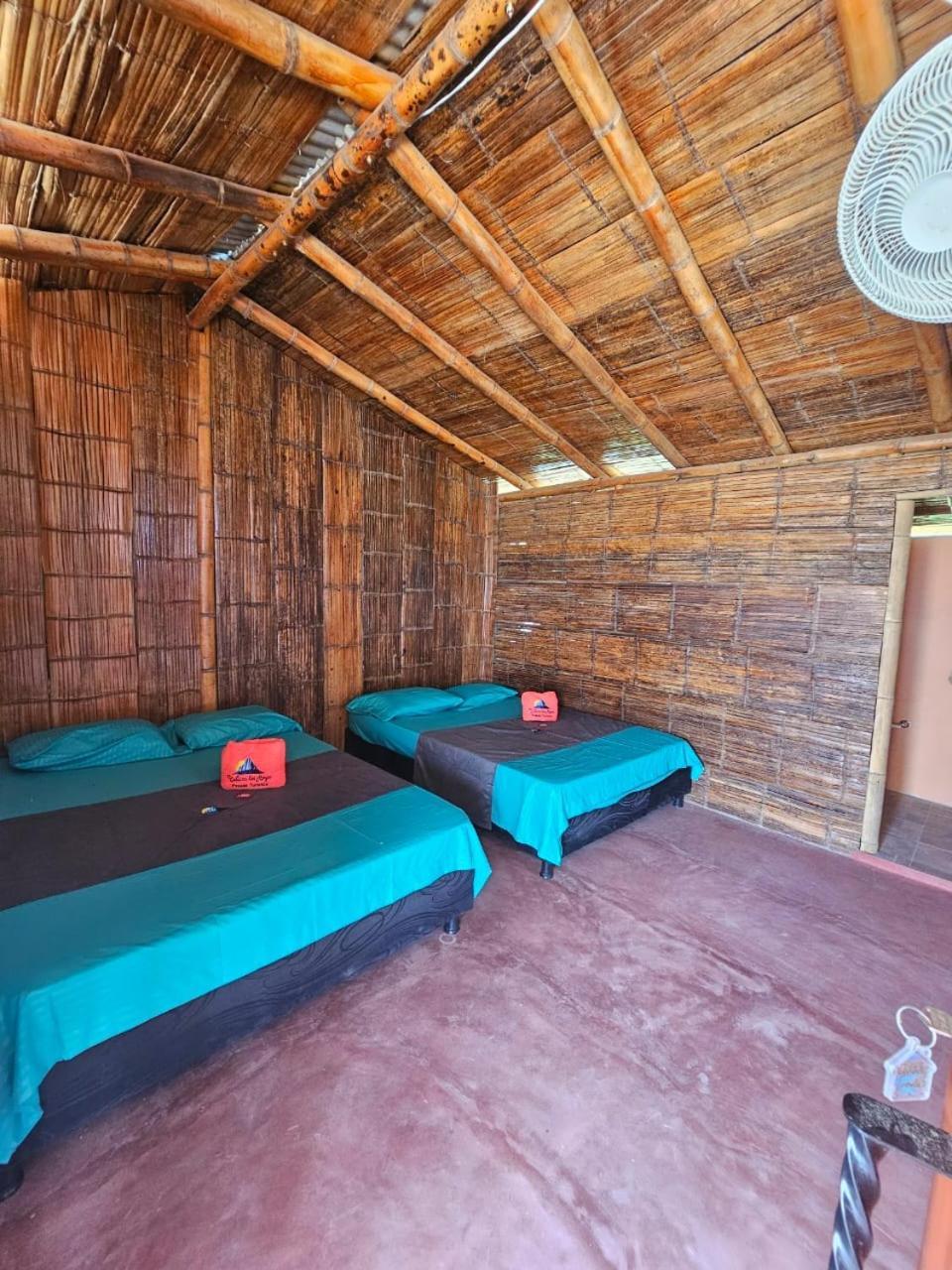 Estadero Los Hoyos Villavieja Ngoại thất bức ảnh