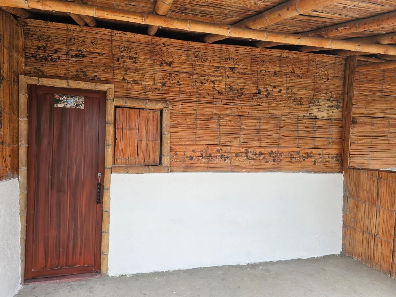 Estadero Los Hoyos Villavieja Ngoại thất bức ảnh