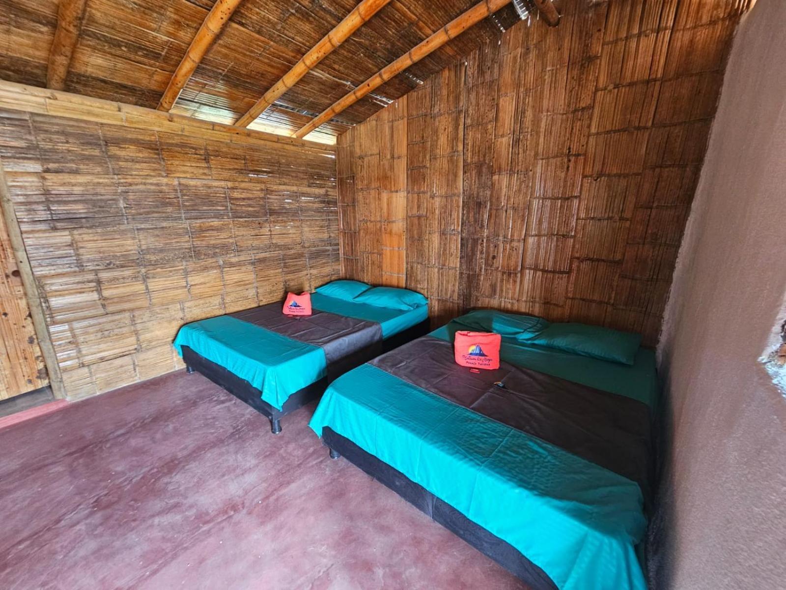 Estadero Los Hoyos Villavieja Ngoại thất bức ảnh