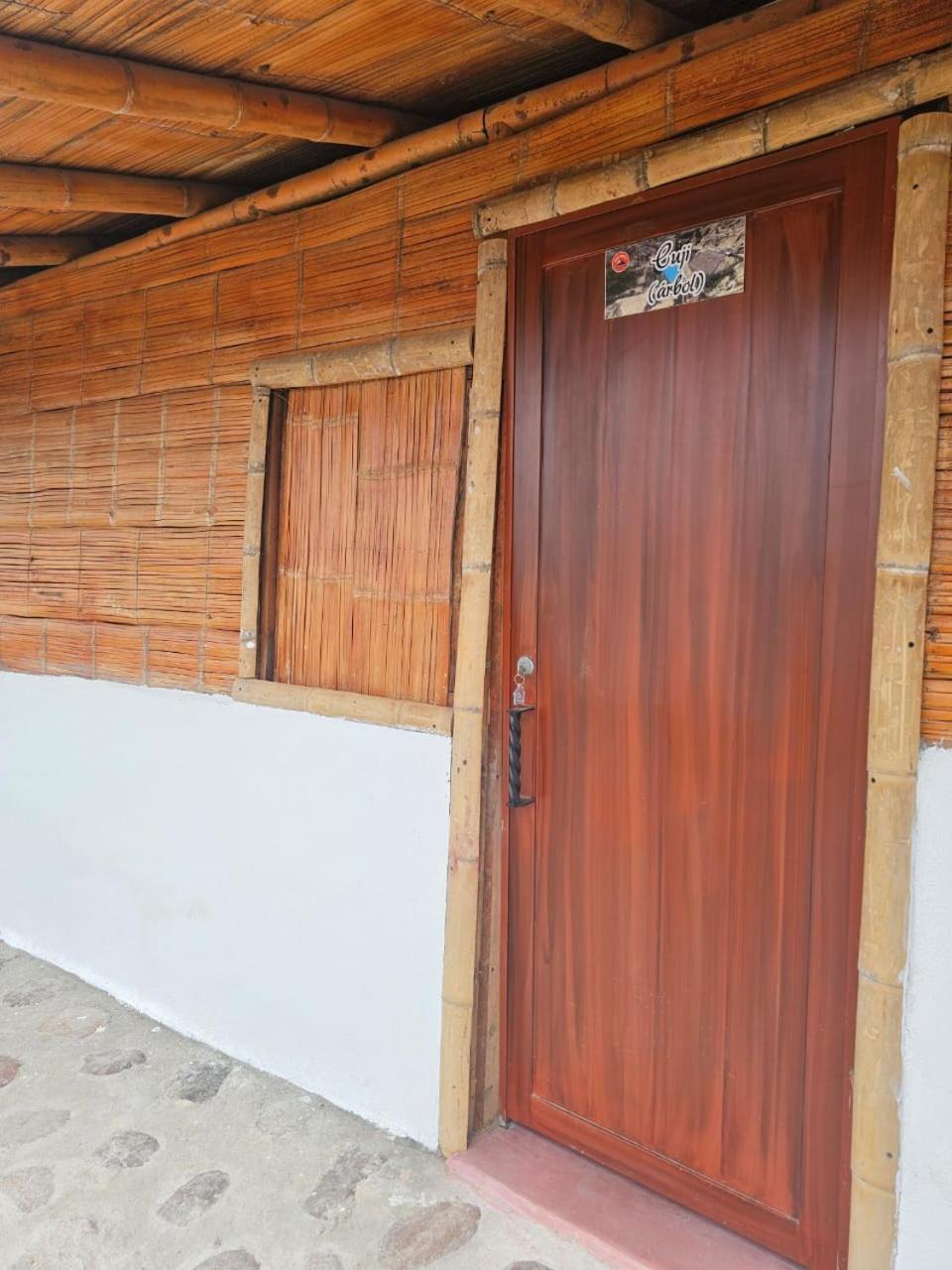 Estadero Los Hoyos Villavieja Ngoại thất bức ảnh