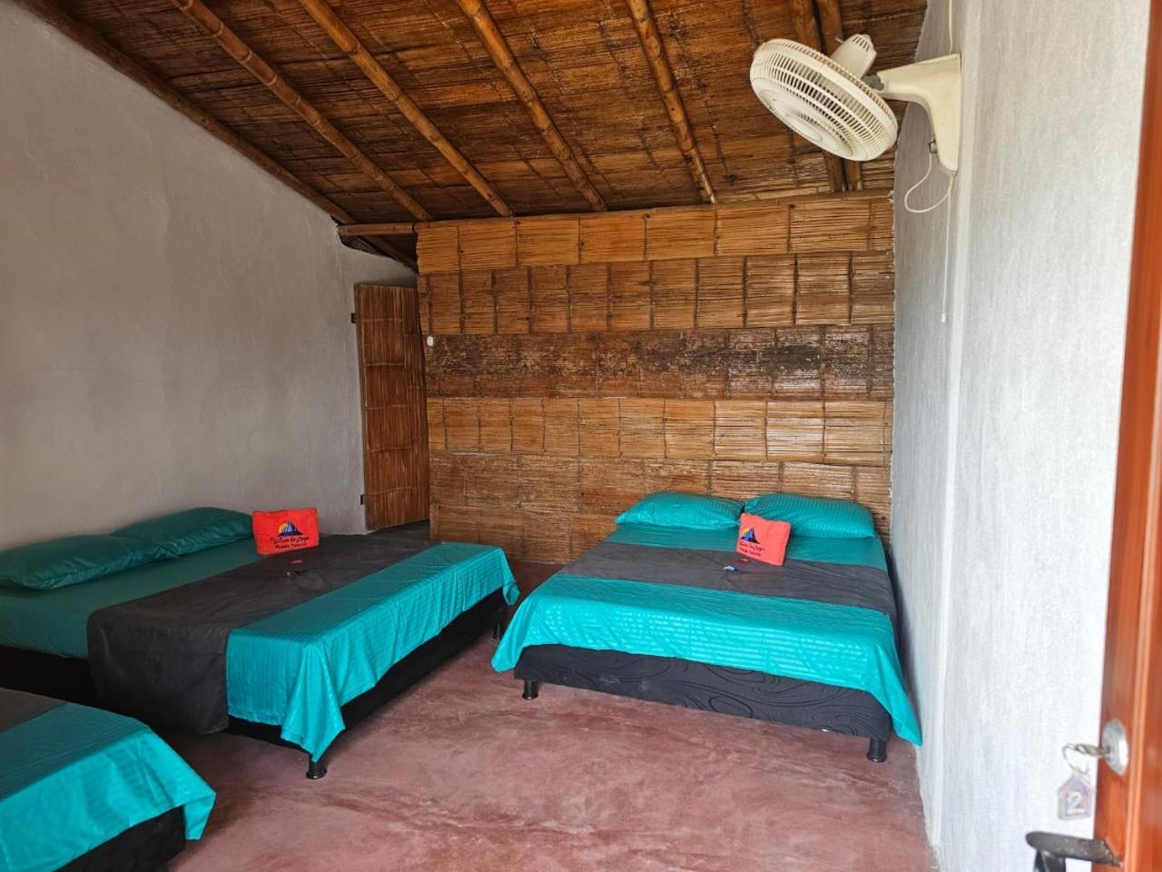 Estadero Los Hoyos Villavieja Ngoại thất bức ảnh