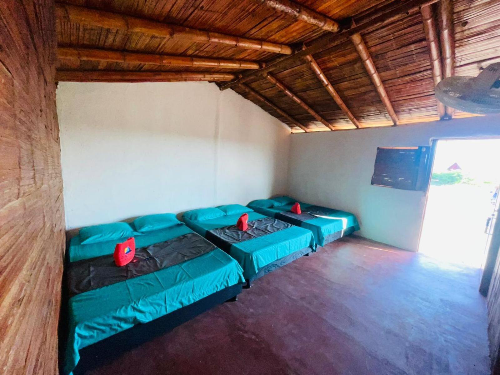 Estadero Los Hoyos Villavieja Ngoại thất bức ảnh
