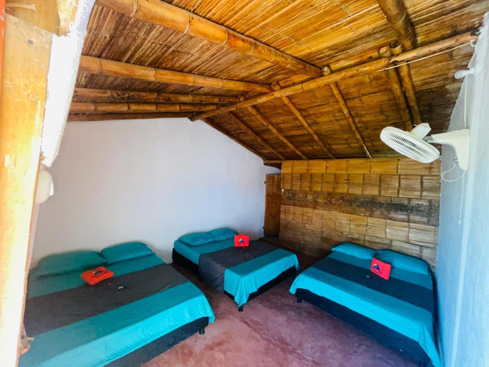 Estadero Los Hoyos Villavieja Ngoại thất bức ảnh